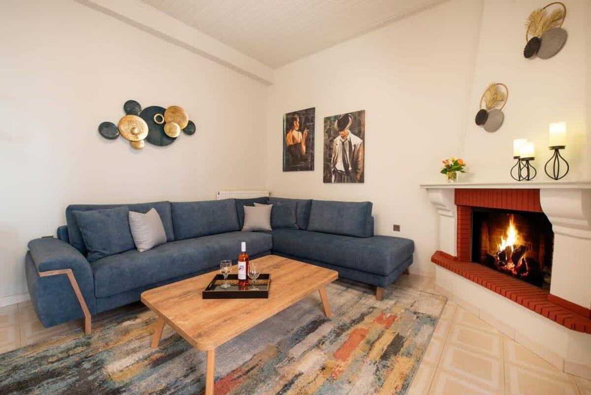 Dolce Favola Nomad Casa - Kalamata'S City Getaway Экстерьер фото